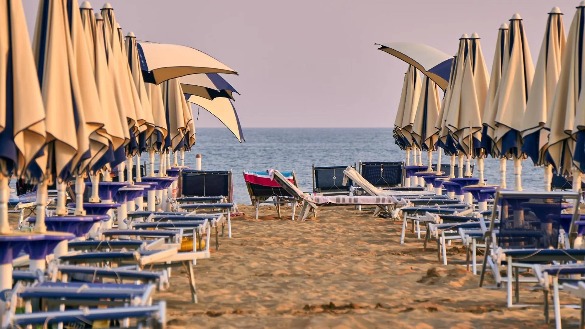Appartamento Flat With Terrace Overlooking The Pool - Beahost Bibione